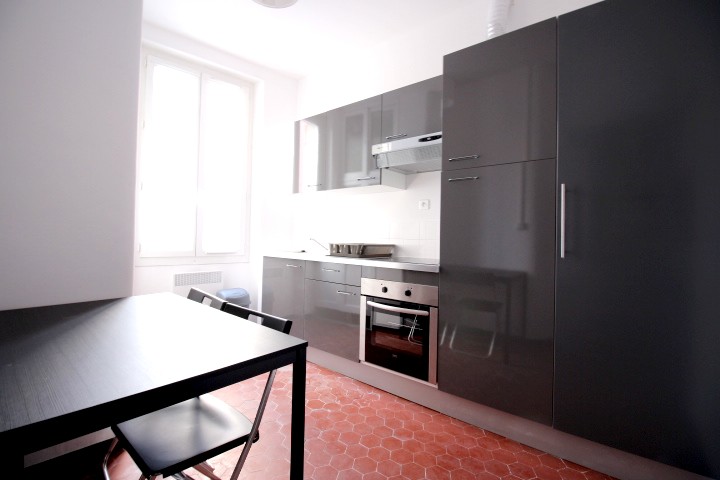 Appartement rénové - Aubagne 13400
